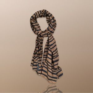 Banana Republic Animal Print Scarf